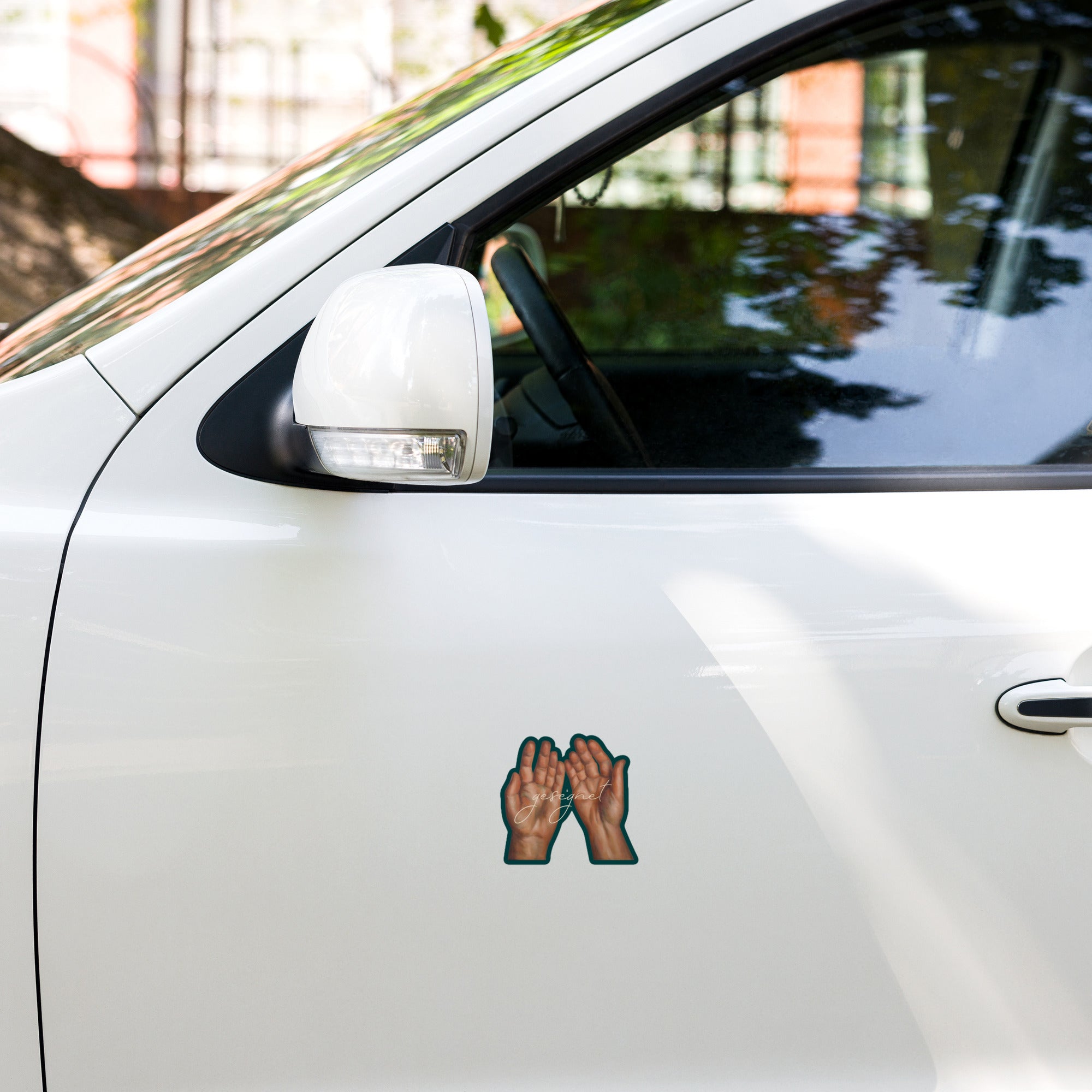 Gesegnet – Echo Vinyl Sticker for Laptops and Cars