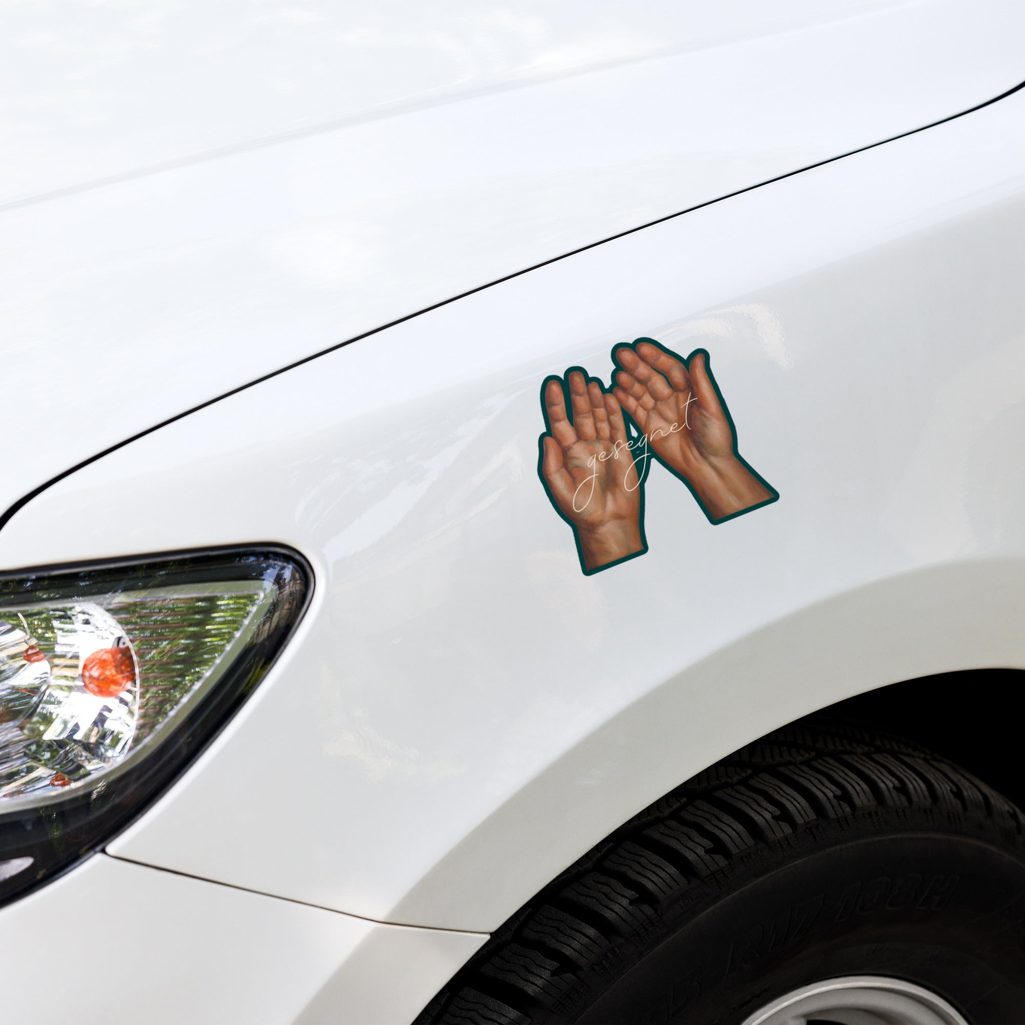 Gesegnet – Echo Vinyl Sticker for Laptops and Cars